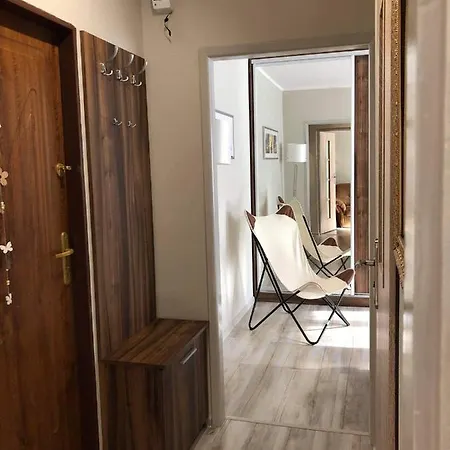 Datini, 40 M2 *